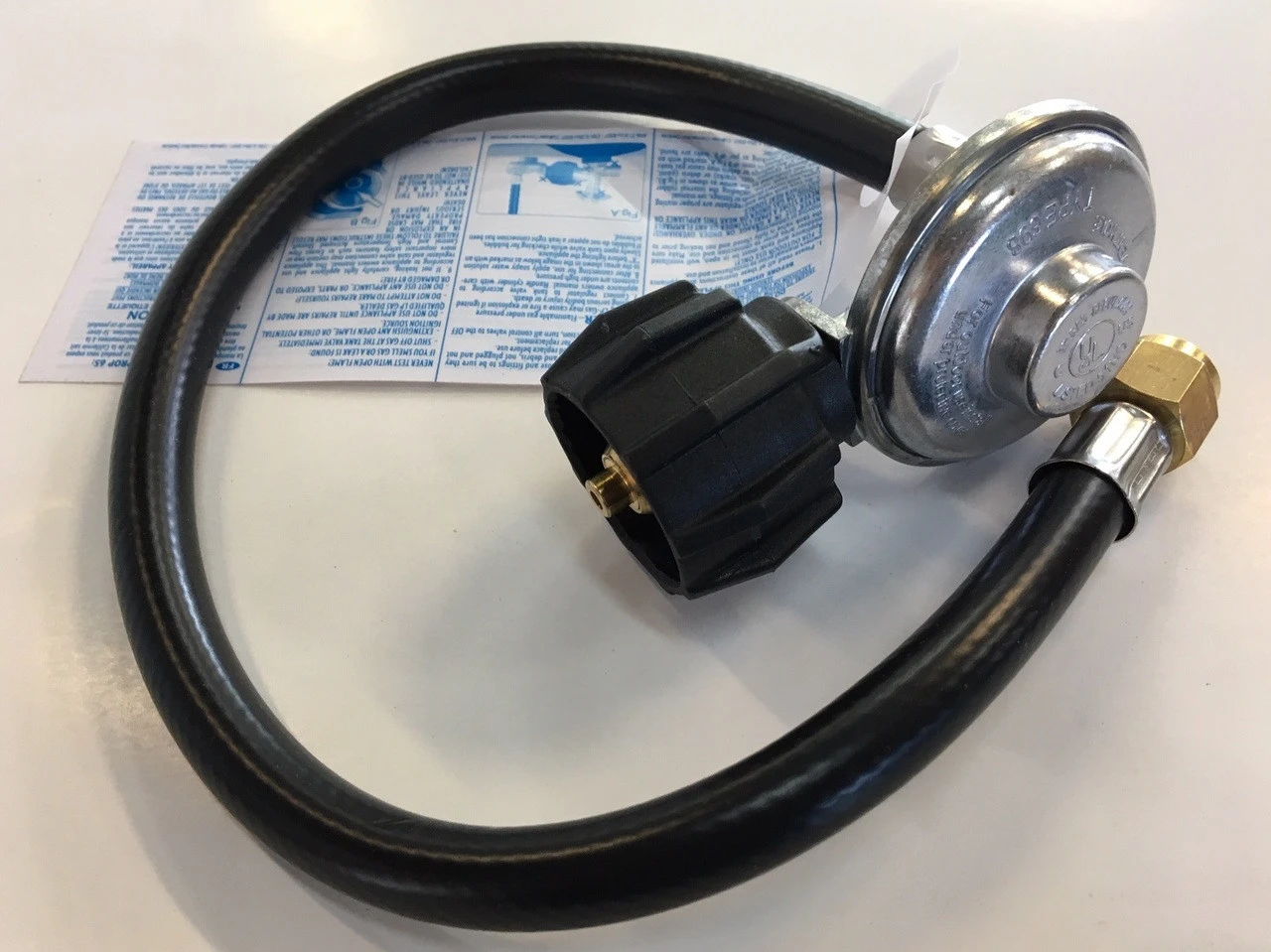 Weber OEM LP 21" Hose And Regulator Kit- 67069 3 Weber OEM LP 21" Hose And Regulator Kit- 67069